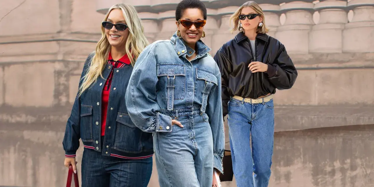 Drei Frauen zeigen, wie man Mom Jeans kombiniert: mit Jeansjacke, Lederjacke und sportlichem Top.